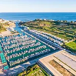 Laura By Algarve Vacation فيلة البوفيرا